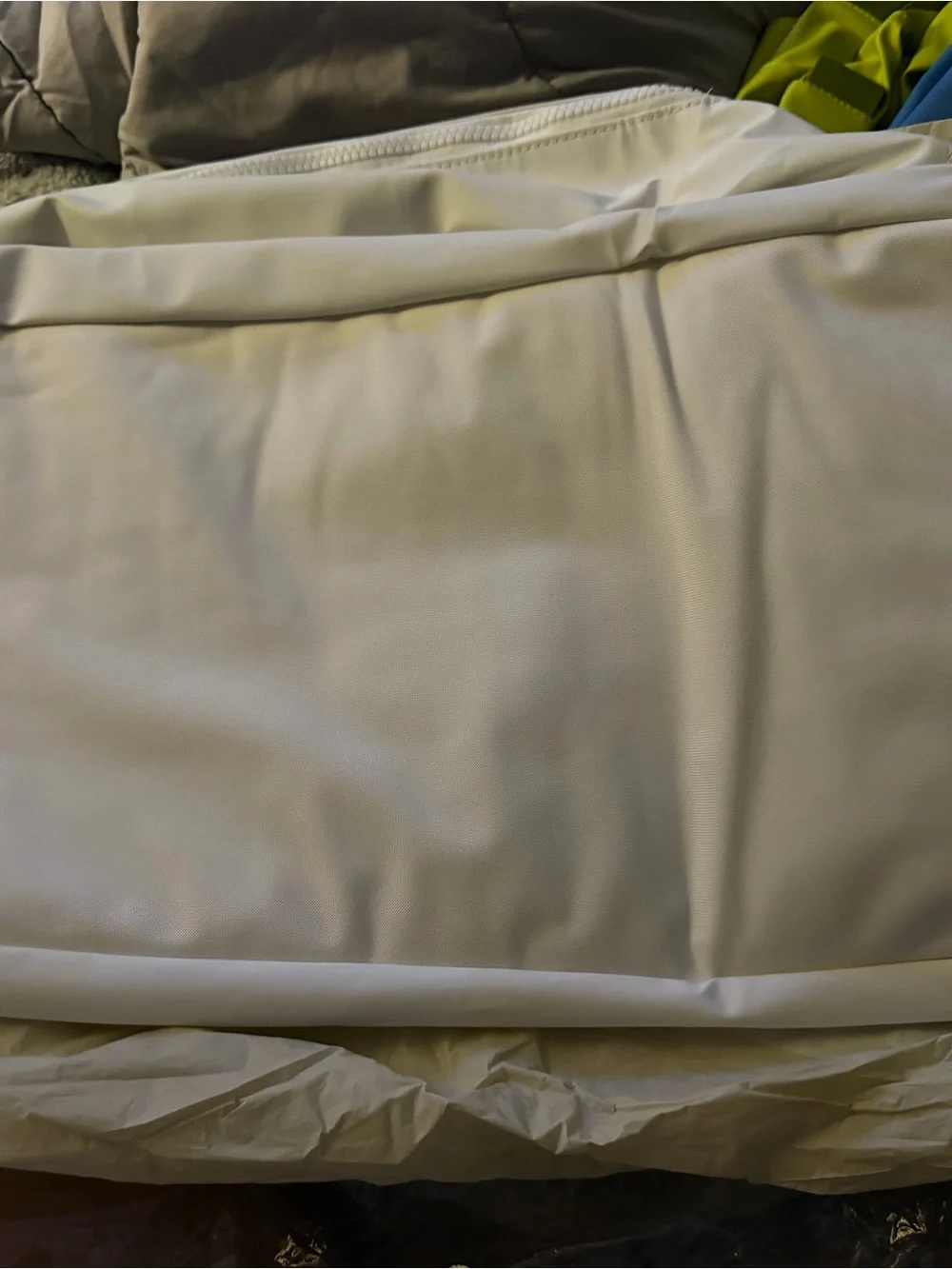 Away White Travel Active Duffle bag 55L